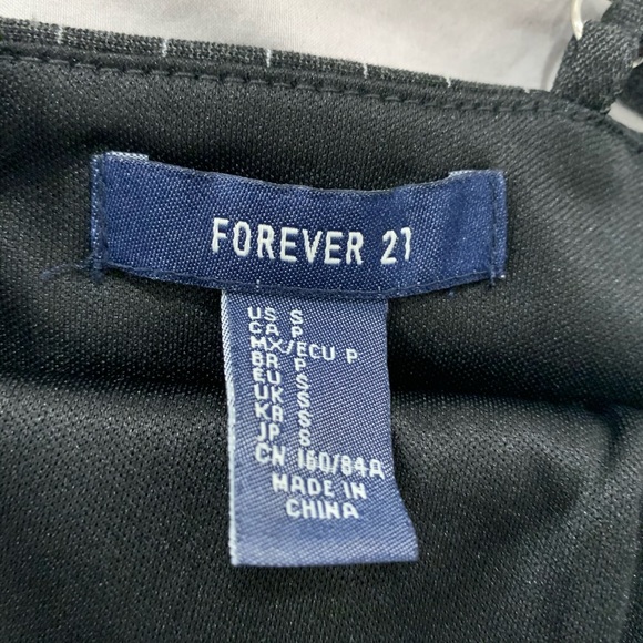 brand new striped bodycon minidress - Picture 3 of 3